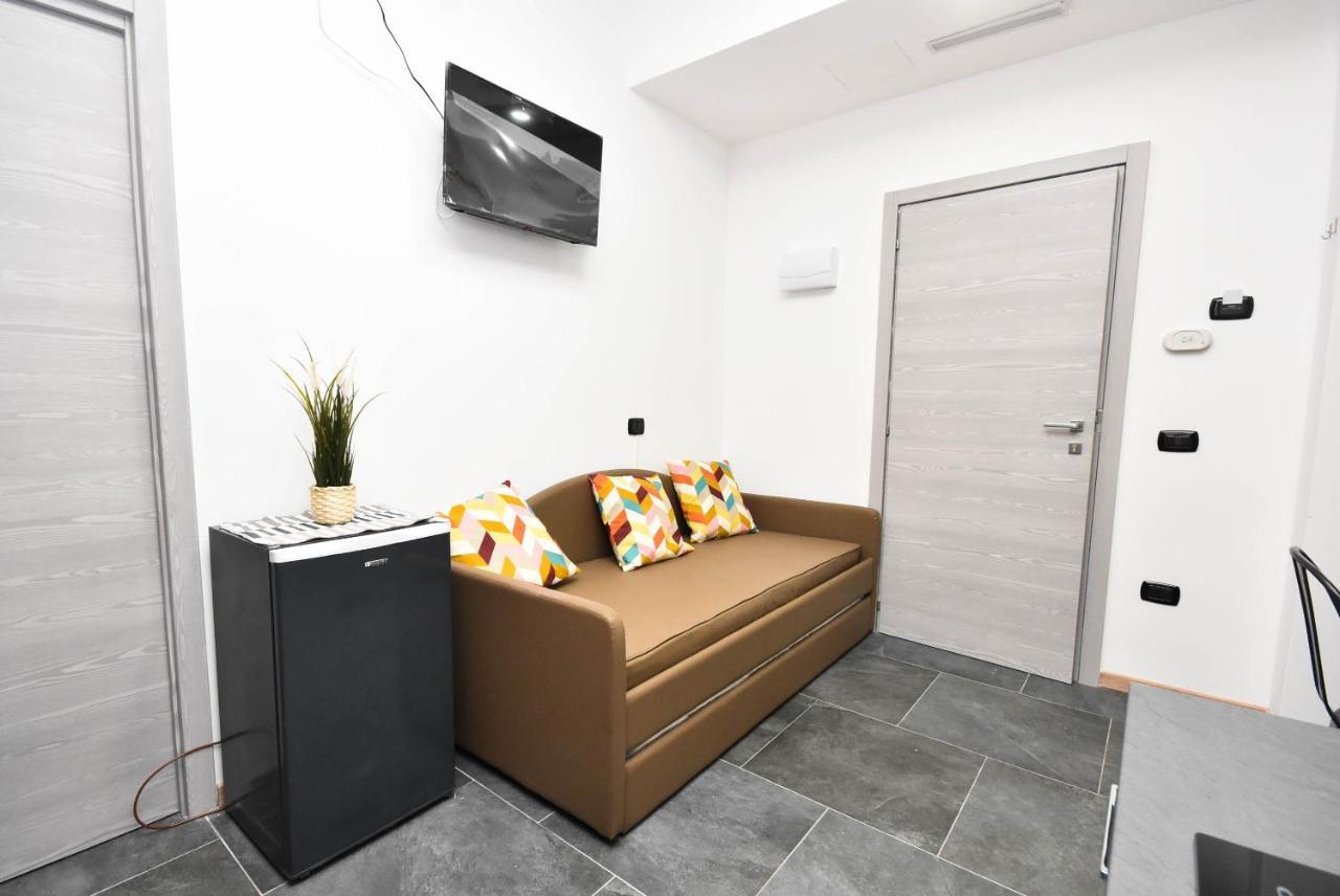 Hotel Crisvan Rimini Eksteriør bilde