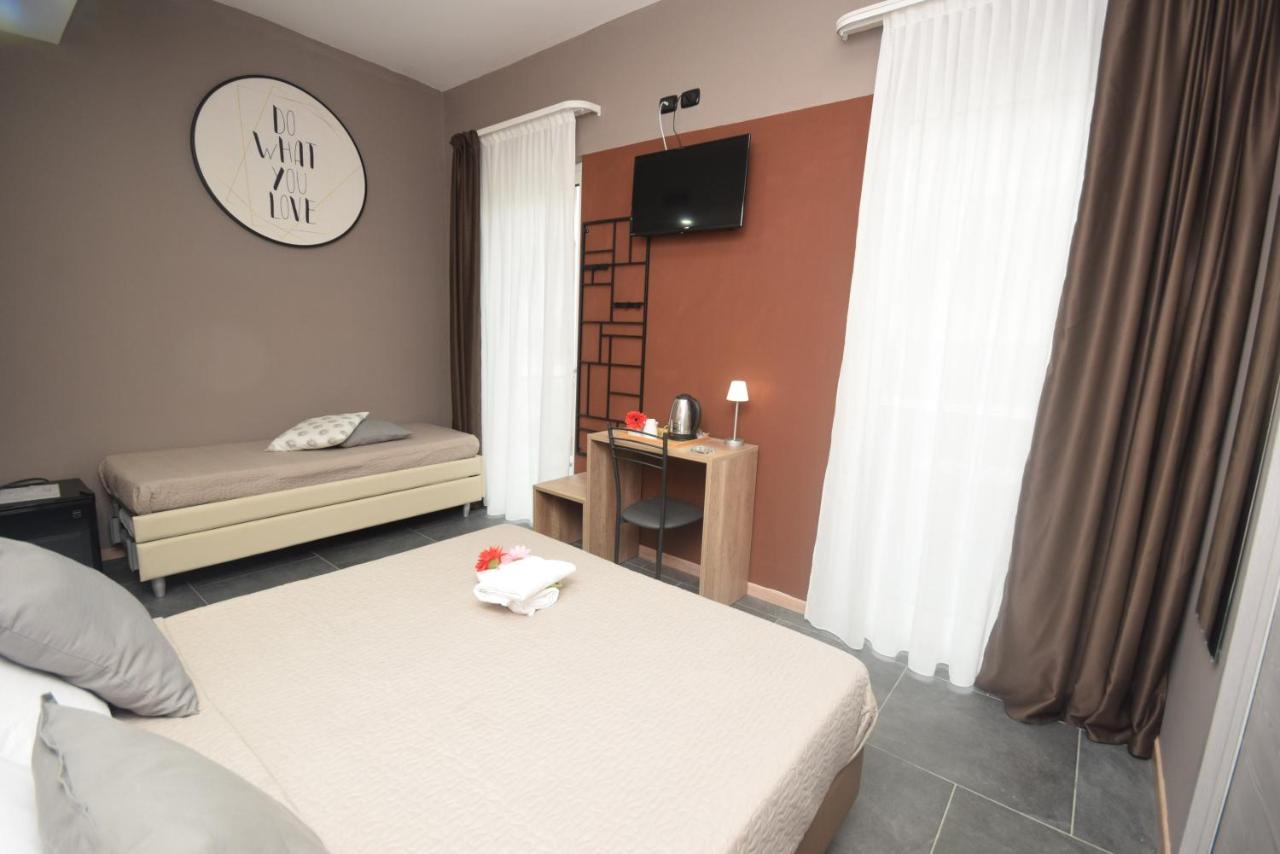 Hotel Crisvan Rimini Eksteriør bilde
