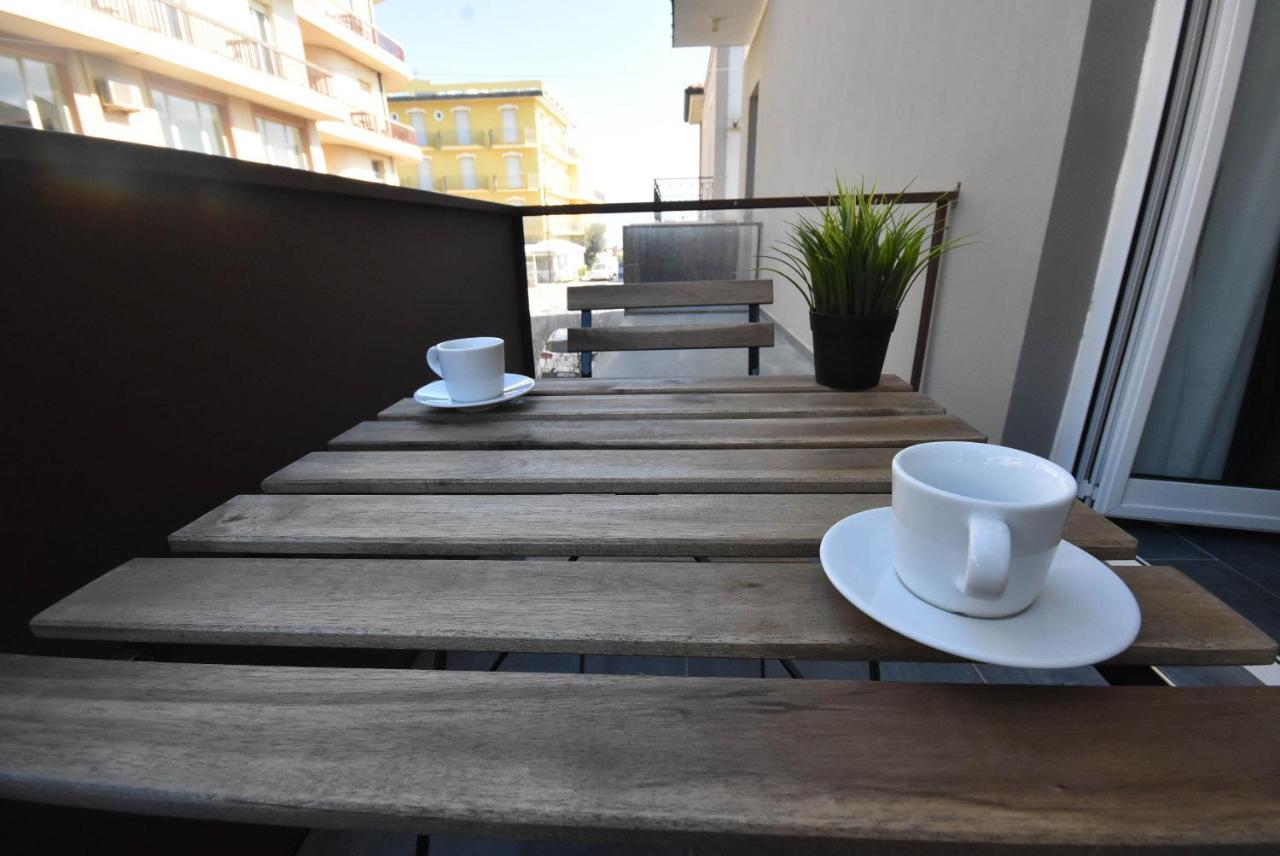 Hotel Crisvan Rimini Eksteriør bilde